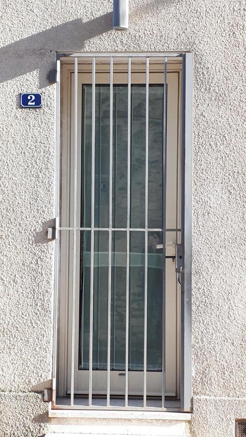 Appartement D'Hotes Saint-Rémy-de-Provence Exterior photo
